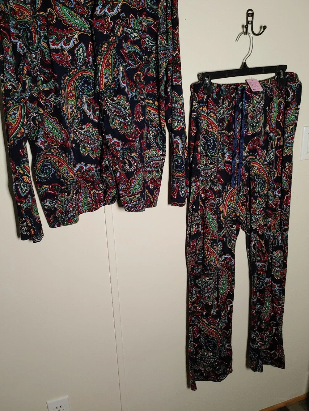 NWOT Croft & Barrow Large Gorgeous Paisley Print Long Sleeve Pajama Set